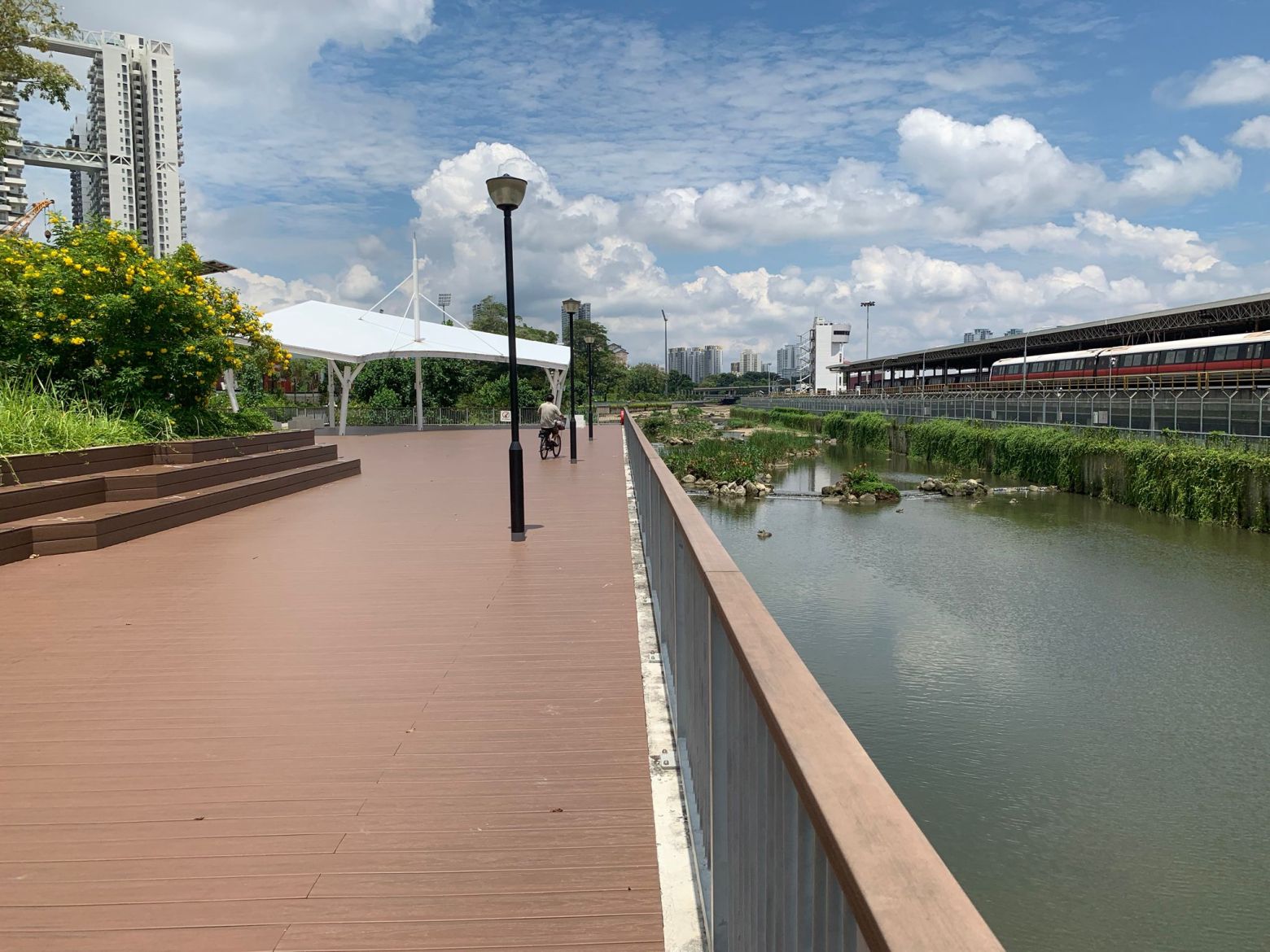 ABC Waters Feature Design, Community Deck and Pavilion, Improvement Works to Kallang River, Singapore